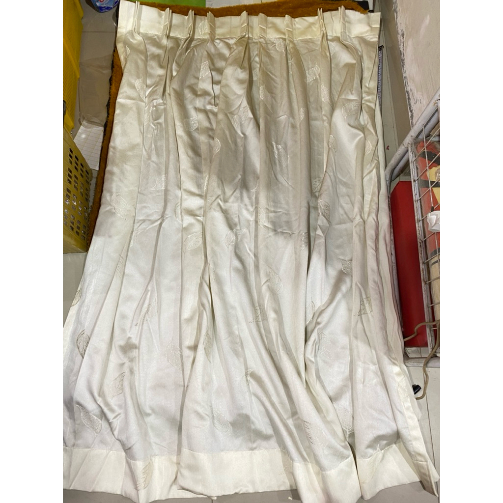 PL Gorden / Tirai Jendela Putih Motif Daun Lebar 100cm x Tinggi 160cm