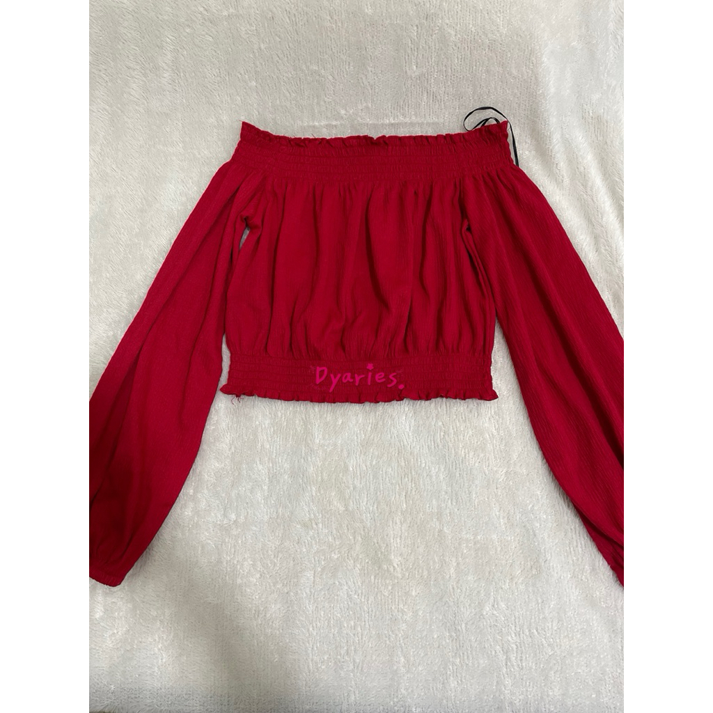 Preloved Crop Top H&M (koleksi pribadi bukan thrift)