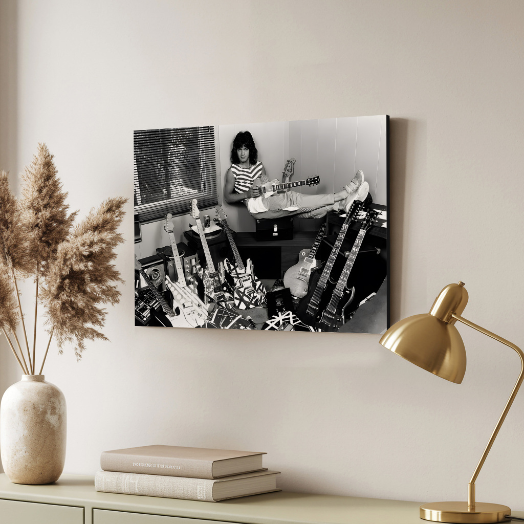 Poster Eddie Van Halen Gitar Dekorasi Hiasan Dinding