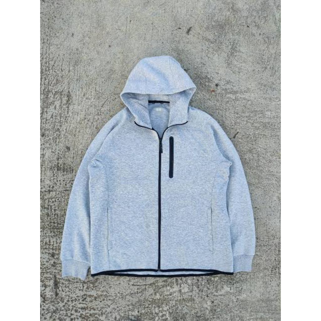 UNIQLO tech original