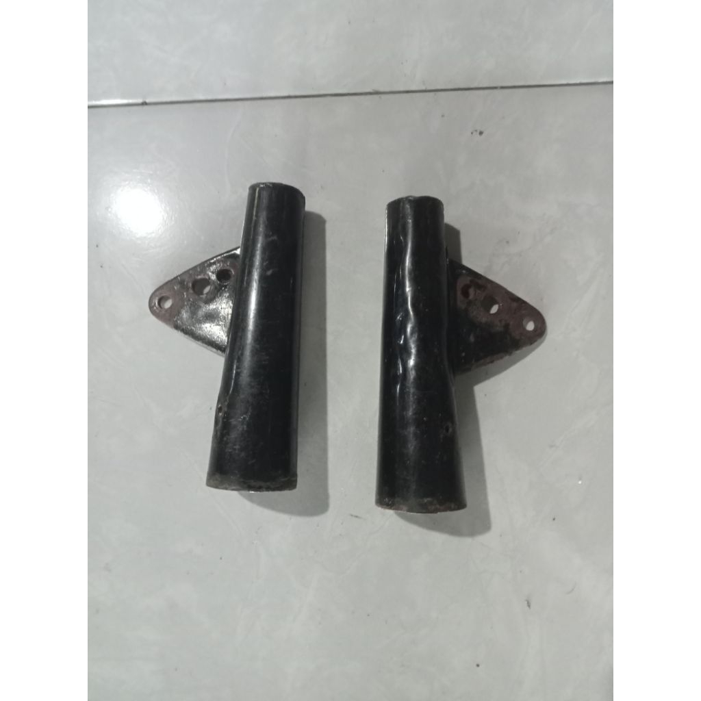 kuping lampu Honda cb 100