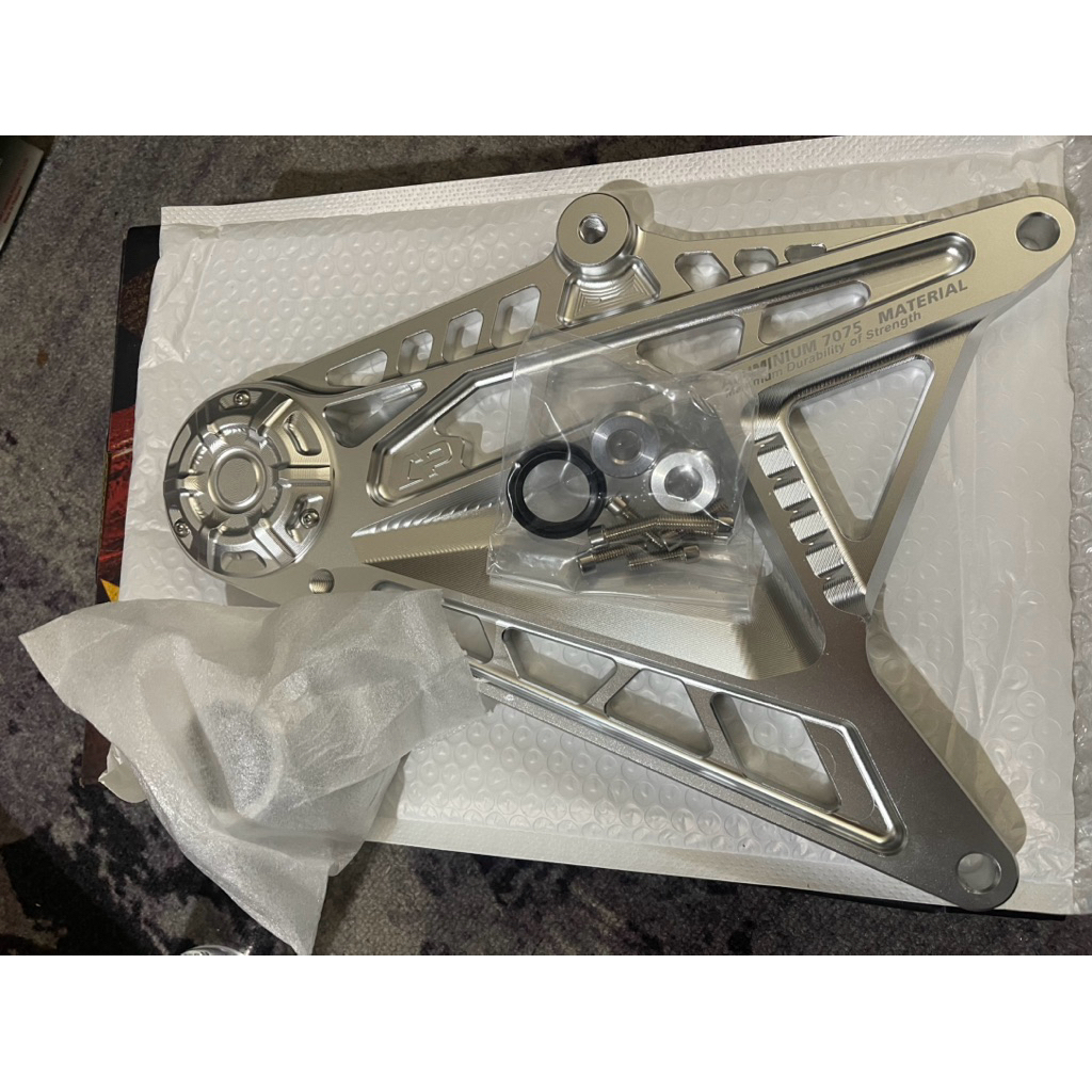 APST FACTORY  swing arm cnc vario 150 swing arm vario 125 swing arm vario cnc billet tutup vario cnc