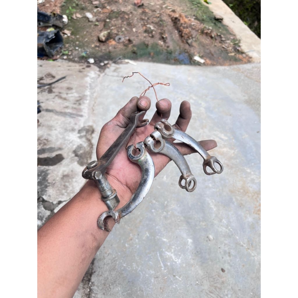 paha rem trail tua paha rem kawasaki binter ke 125 yamaha dt100 dt100x original bekas