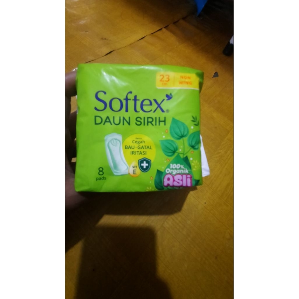 Softex daun sirih isi 8  non wing 23cm