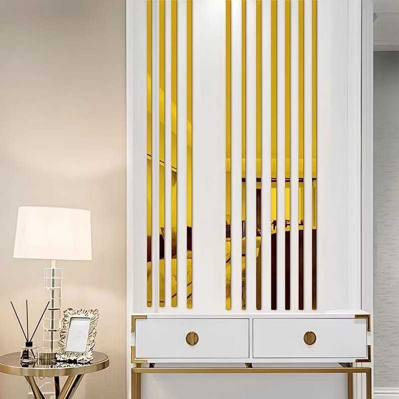 Strip list dinding gold strip molding per 3m
