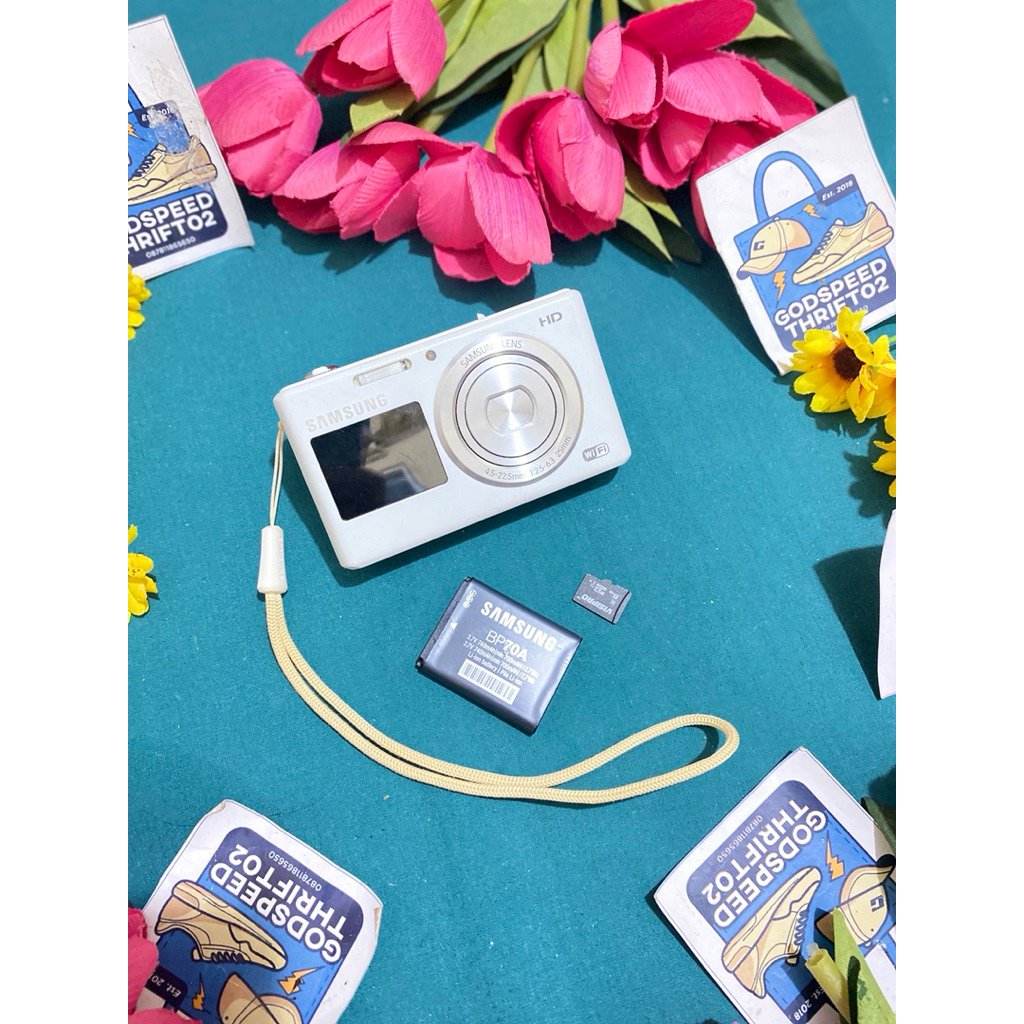 Camera Digital Samsung DV150F White series Double screen for selfie 16.2 MegaPixels 5x Optical Zoom 