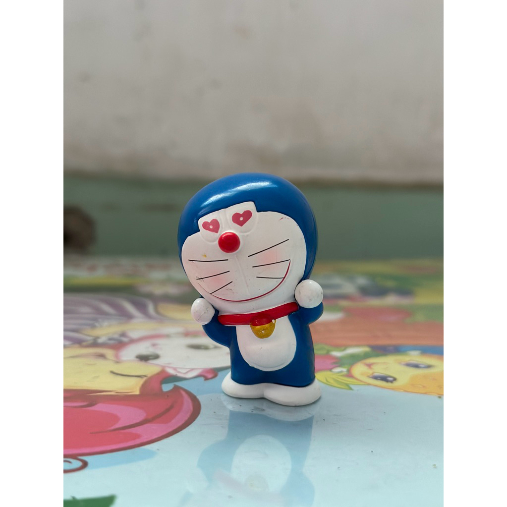 Figure Doraemon