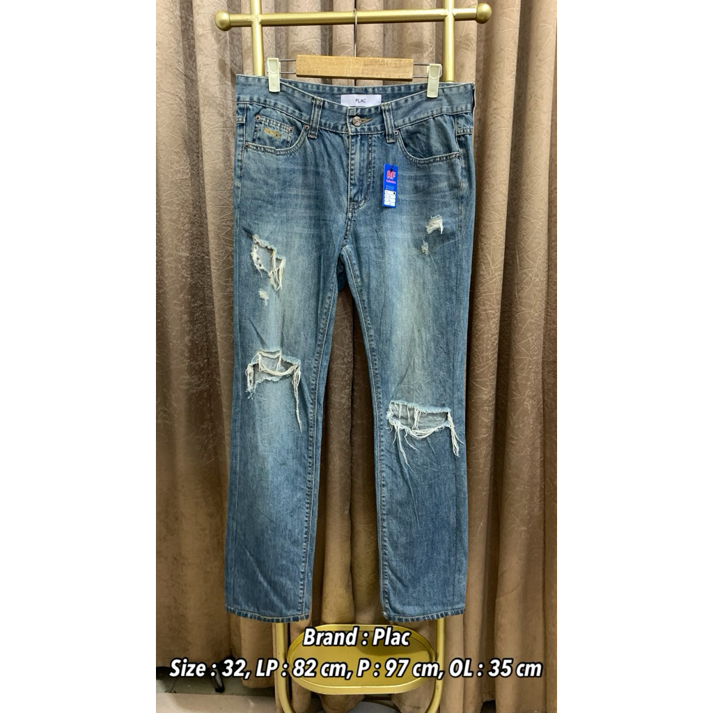 CELANA DENIM PLAC BERLIN || PLAC RIPPED JEANS