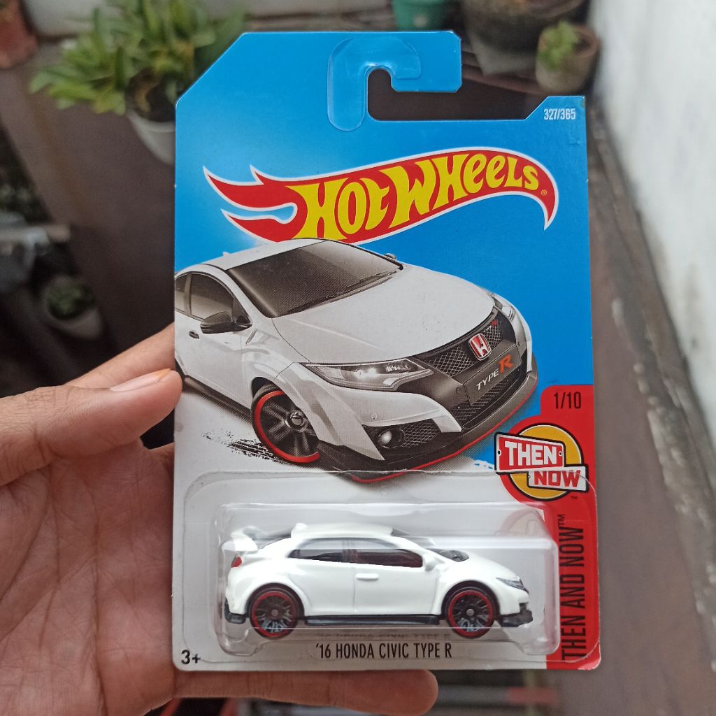 HOT WHEELS 16 HONDA CIVIC TYPE R