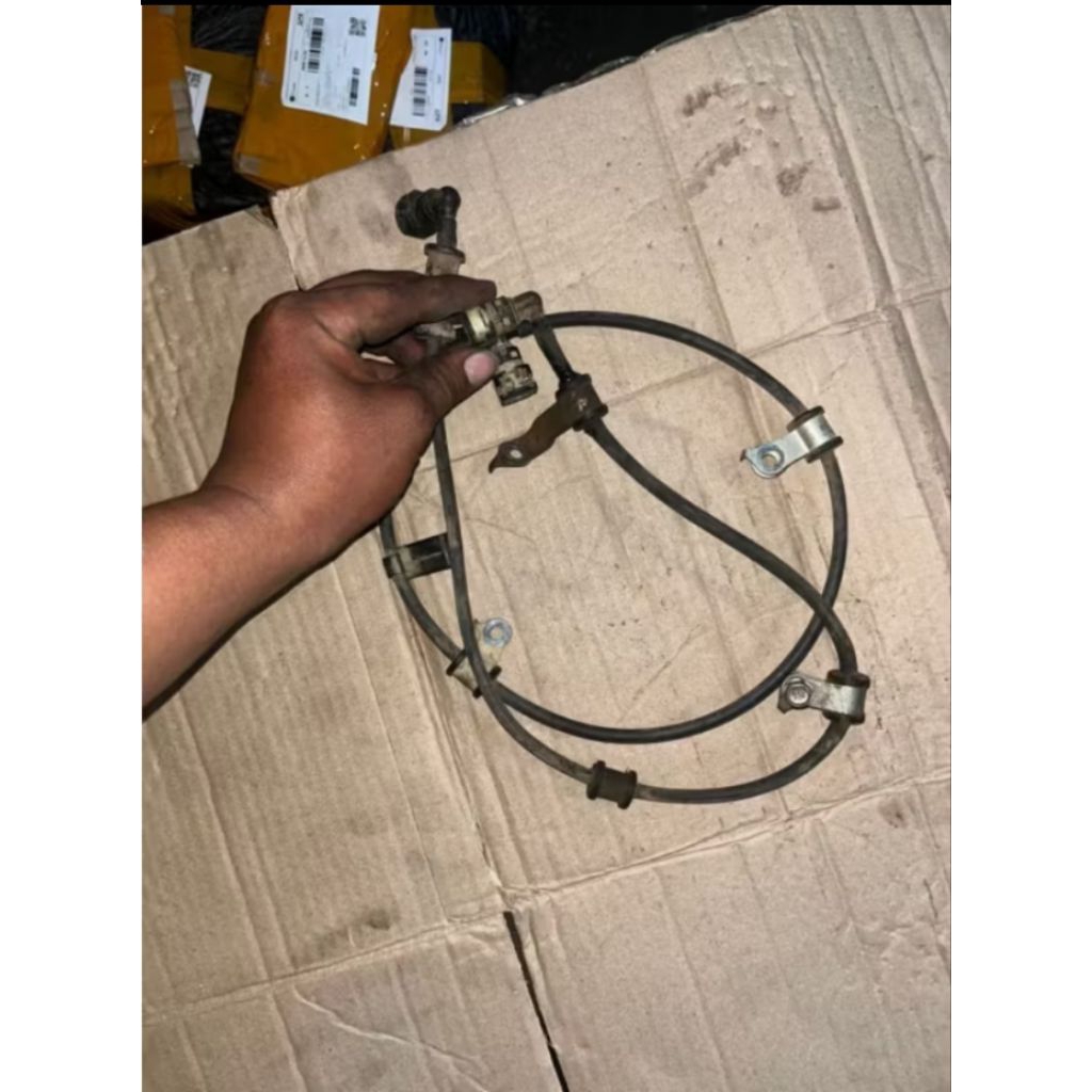 kabel bensin selang Bensin Vario 125old 2013/2012/2014 original copotan motor syap pakek