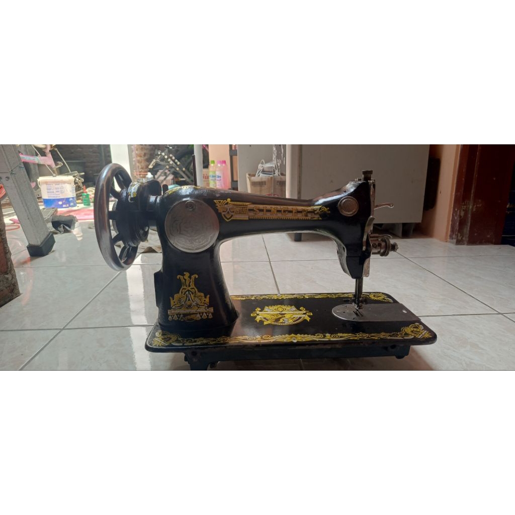KEPALA MESIN JAHIT HITAM MERK SINGER SEKEN SIAP PAKAI