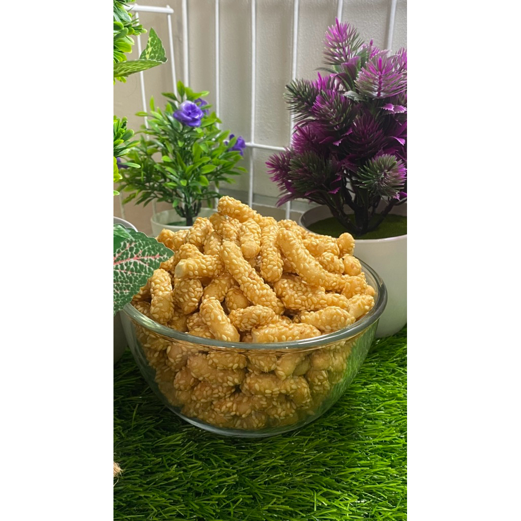 keciput wijen makanan khas kudus