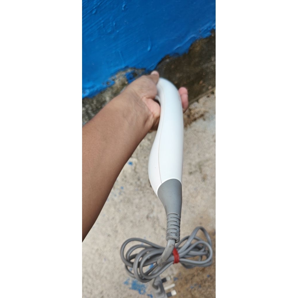 OSIM uPamper Lite - Handheld Portable Massager / Alat Pijat Portable