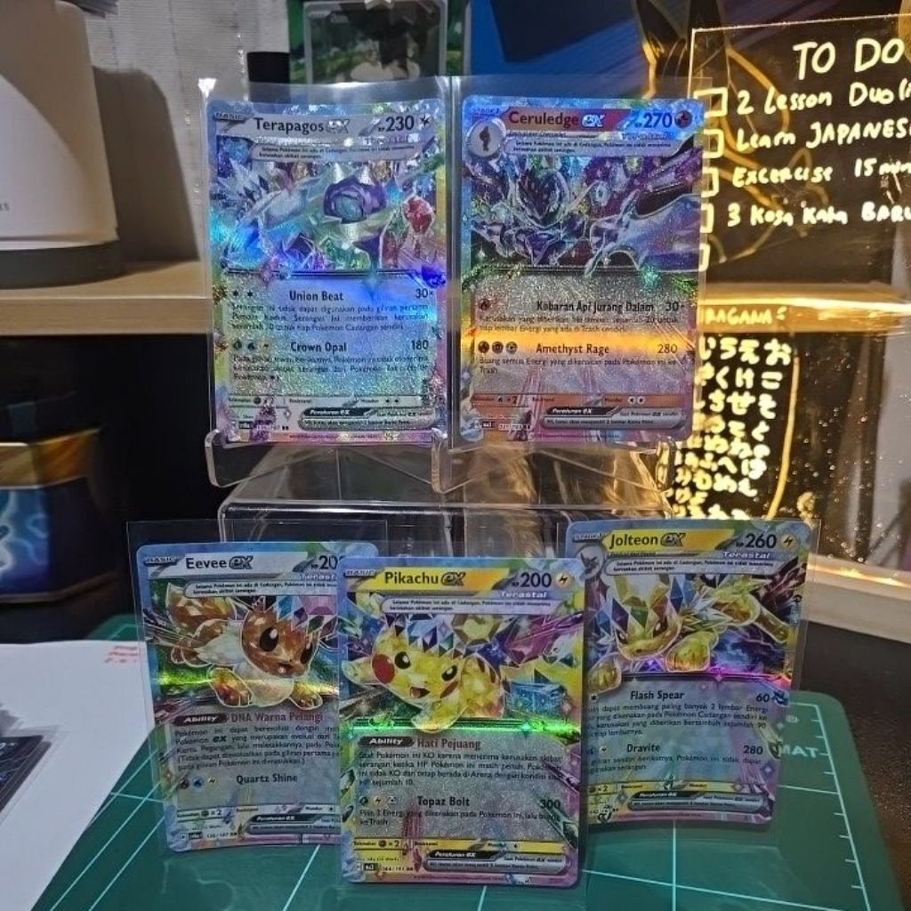 Eevee ex terestal rr, Pikachu ex terestal rr, Jolteon ex terestal rr, Teparagos ex terestal rr & Cer