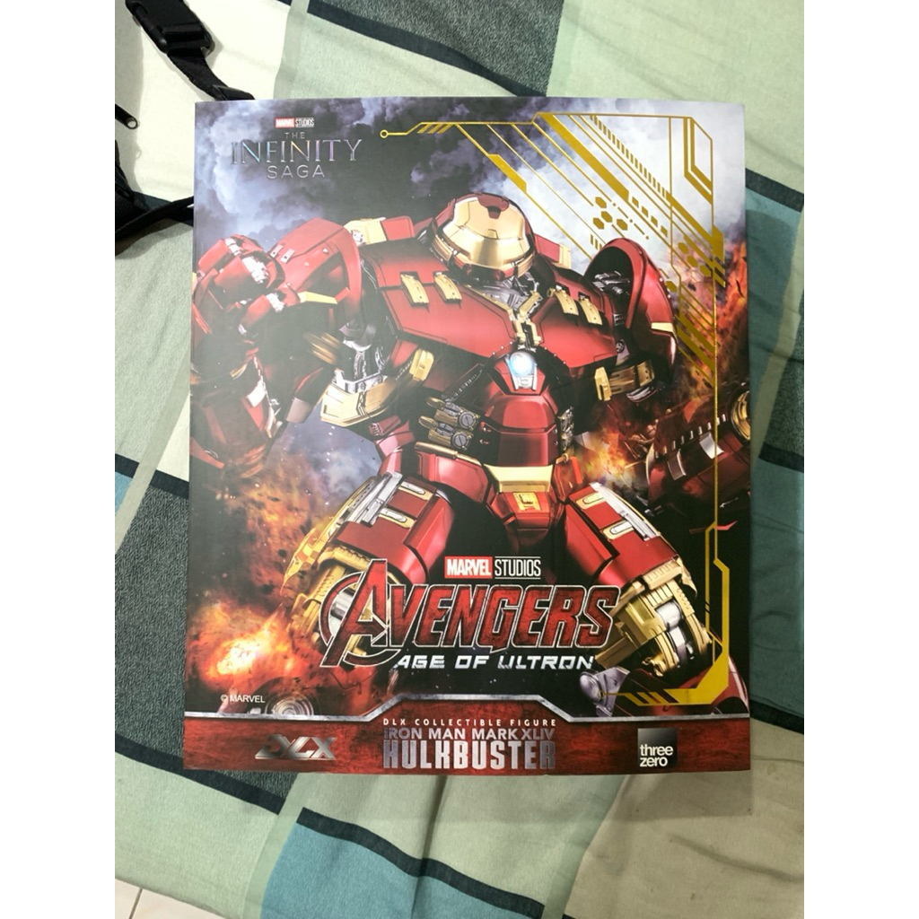 Threezero Hulkbuster diecast iron man