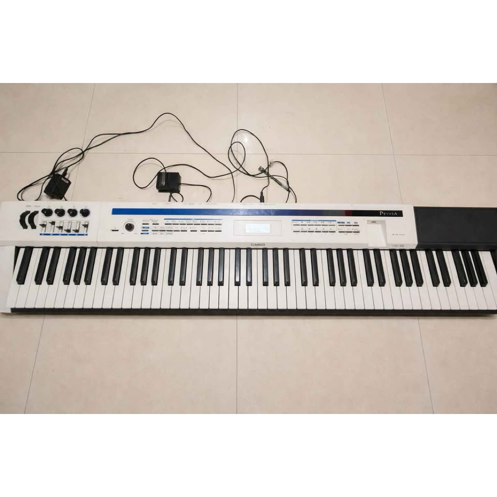 Casio PX-5S Digital stage piano compact 88Keys like new