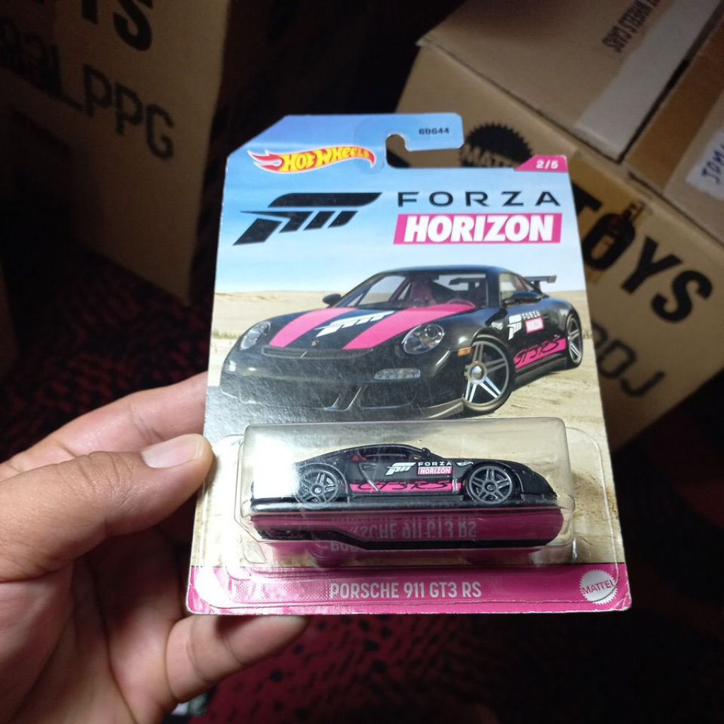 Hotwheels Porsche 911 GT3 RS Forza Horizon Black Pink