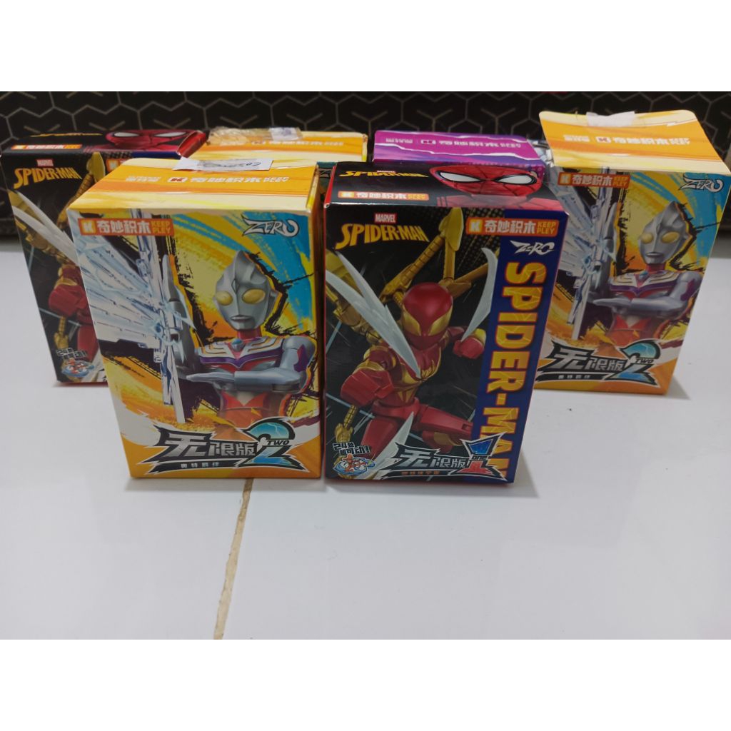 Figure Keeppley keepplay Spiderman dan Ultraman