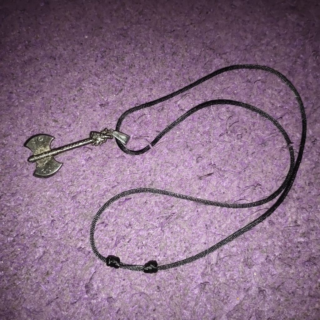 kalung tali bandul kapak wiro sableng 212 x garasi rebel distro / aksesoris distro liontin kasual