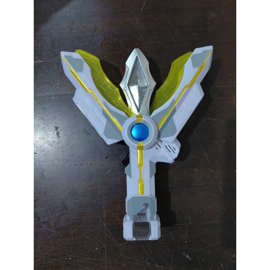 DX GUTS sparklens ultraman trigger changer henshin alat berubah tiga new gen