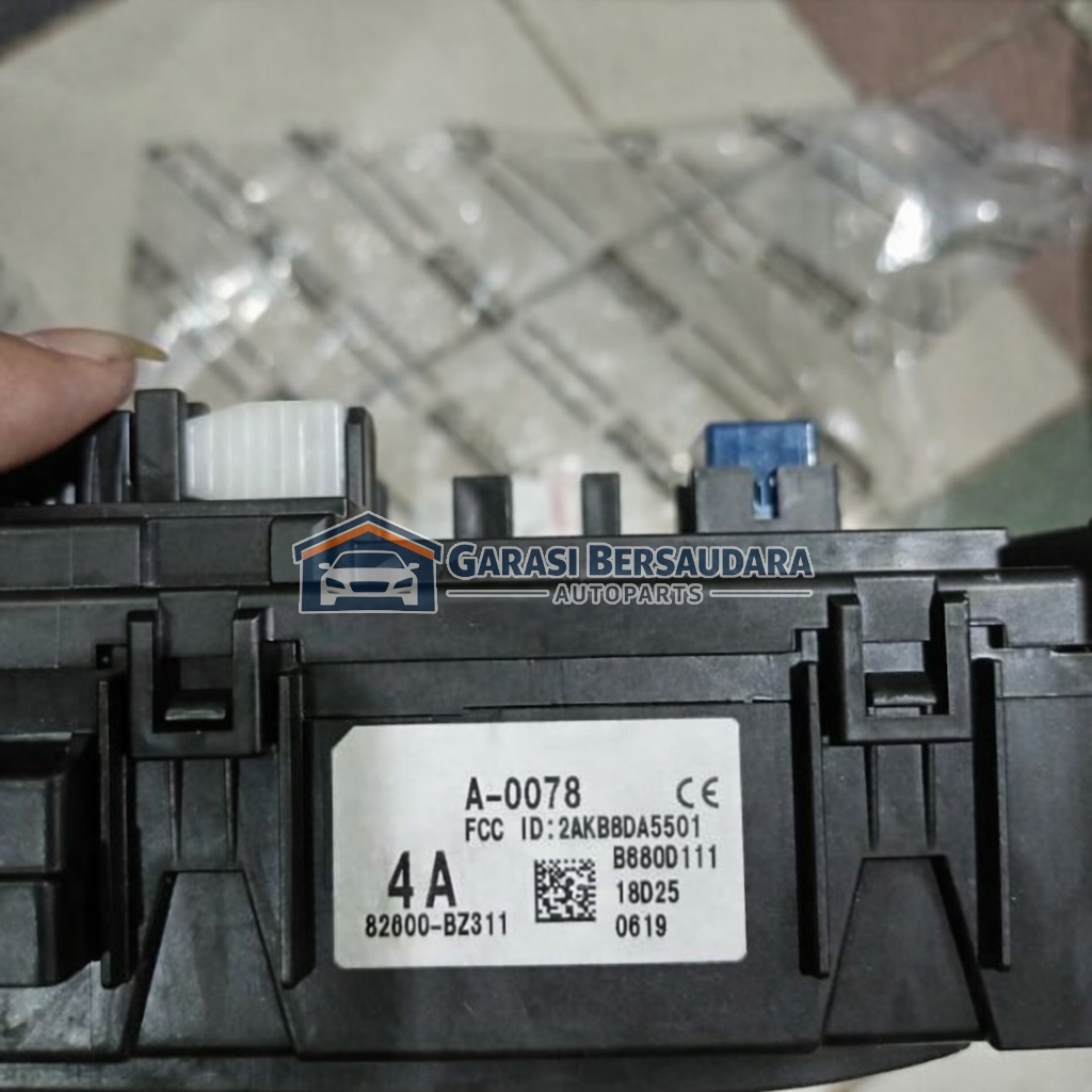 Fuse Box Assy Box Skring Sekring Toyota Rush Terios 82600-BZ330/BZ331/BZ332 Original