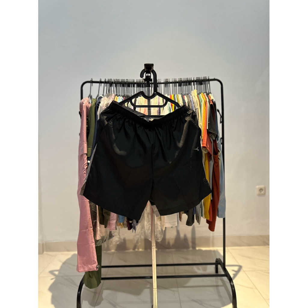 CELANA OLAHRAGA POLYESTER MEN DIADORA DIA NANDO MEN SHORT DIASH025011B BLACK ORIGINAL DIADORA SIZE L