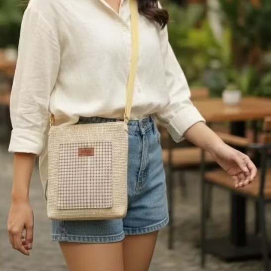 TAS SELEMPANG JOGJA / SLING BAG ETHNIC MODERN