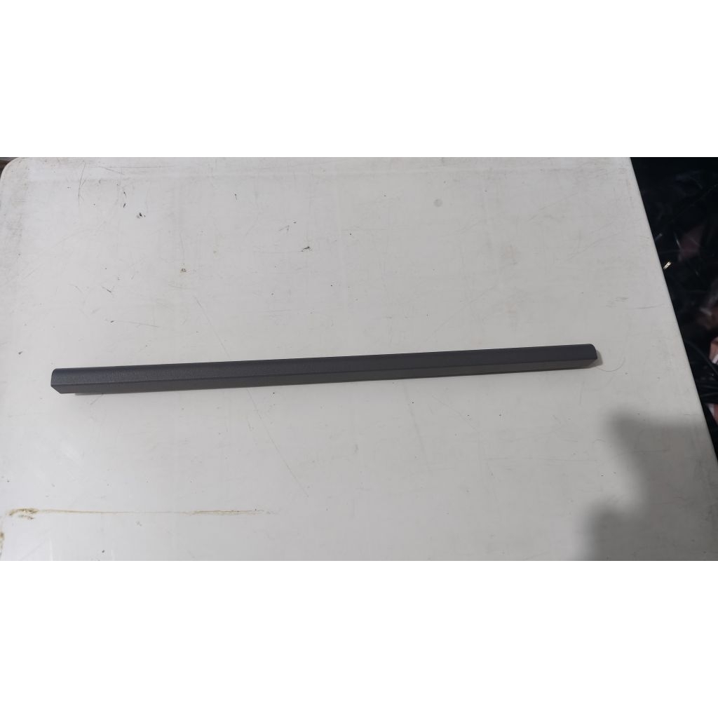 casing kuping laptop lenovo ideapad slim 3