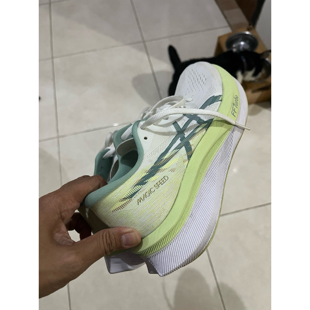 Sepatu Lari Asics Magic Speed 5 Original Size 38 (second mint condition)