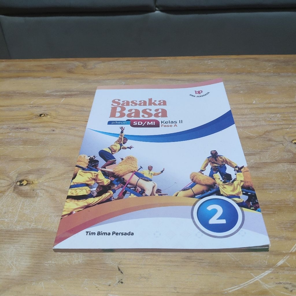 Buku Sasaka Basa Kelas II SD
