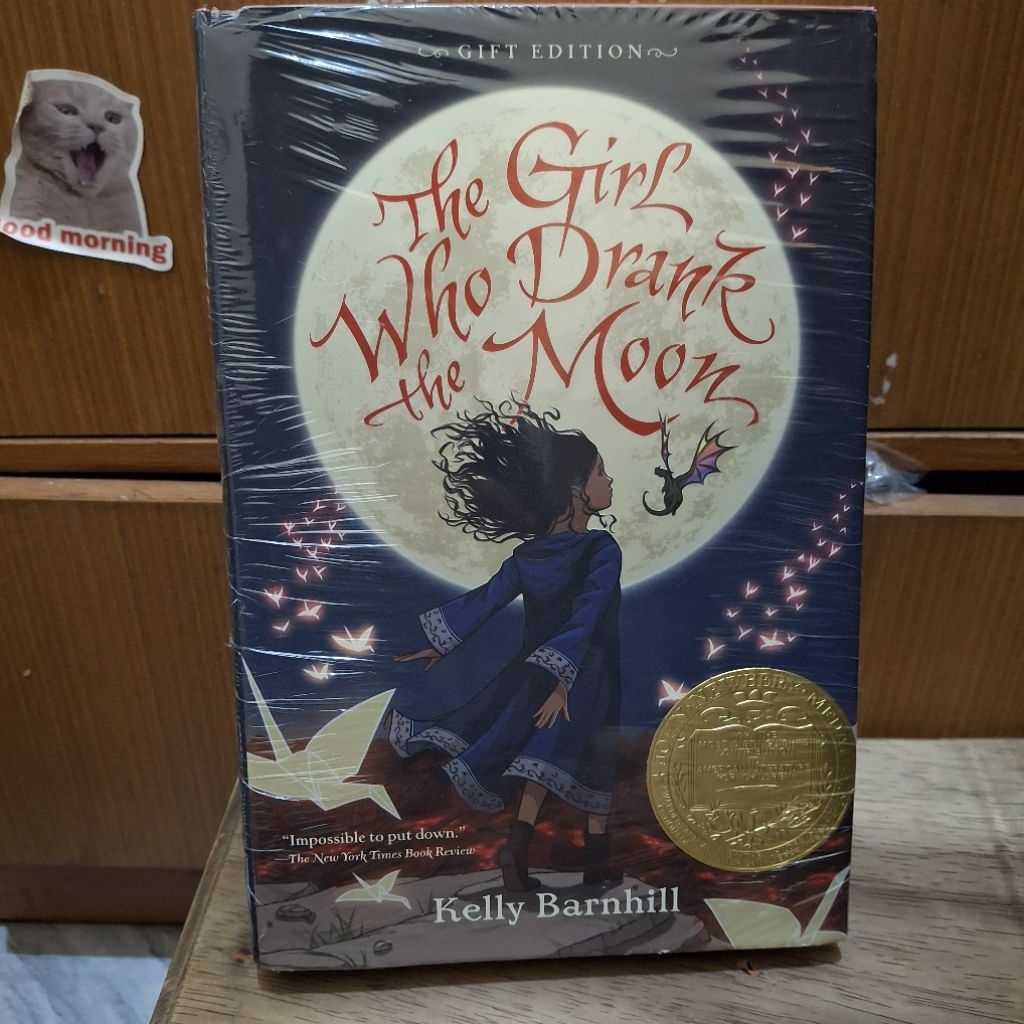 the girl who drank the moon – kelly barnhill (NEW UNSEALED, hardcover)