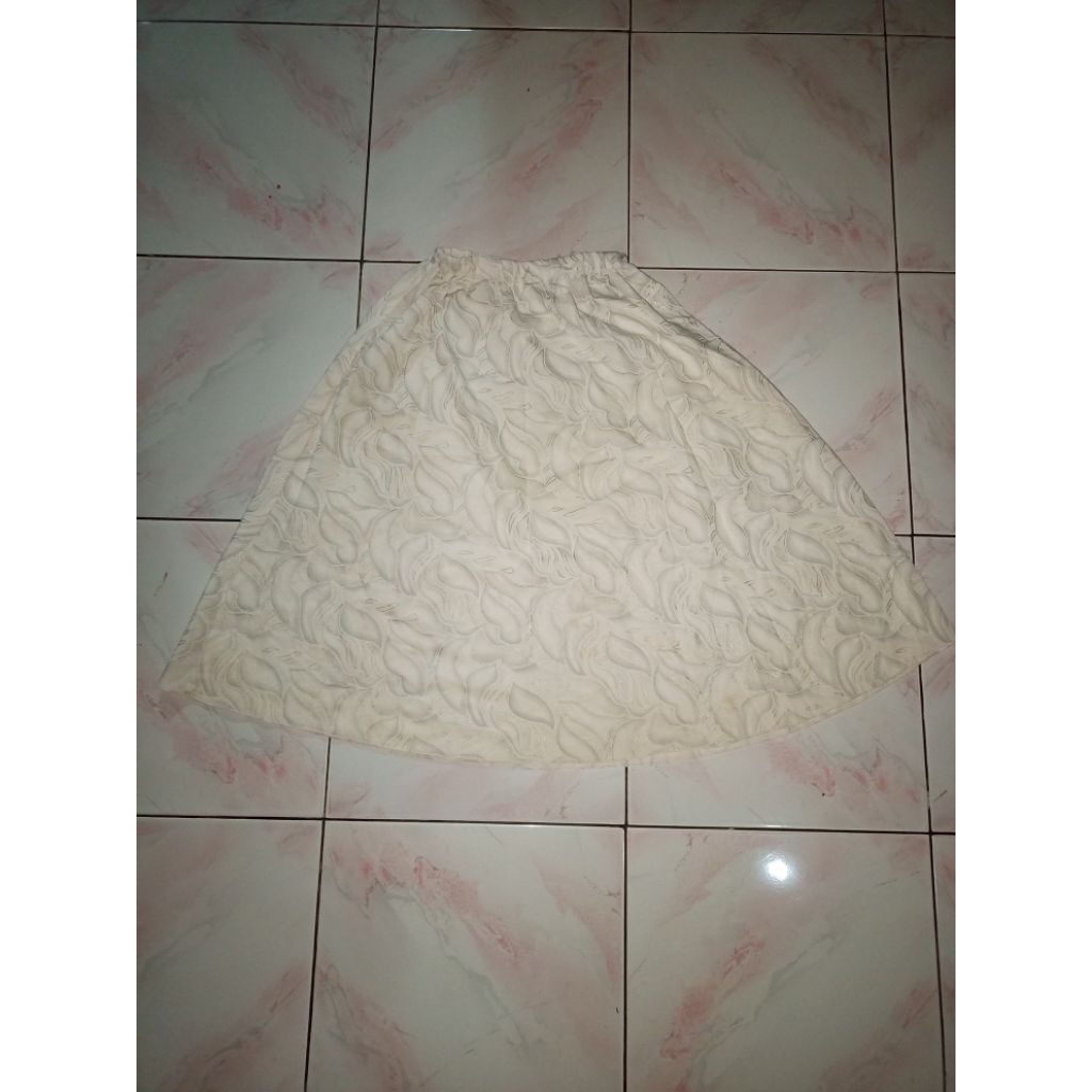 PL rok anak-remaja warna putih tulang