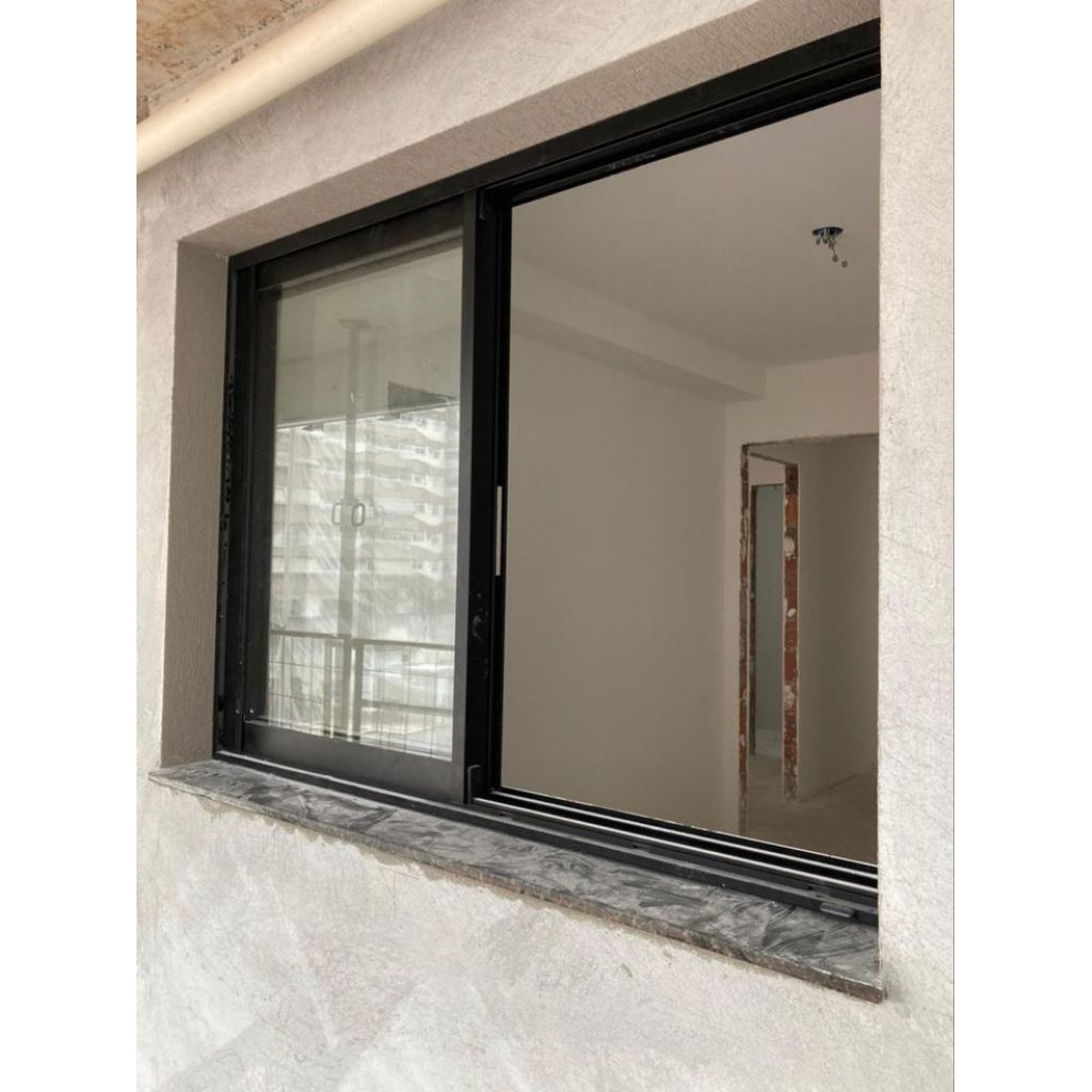 jendela geser aluminium