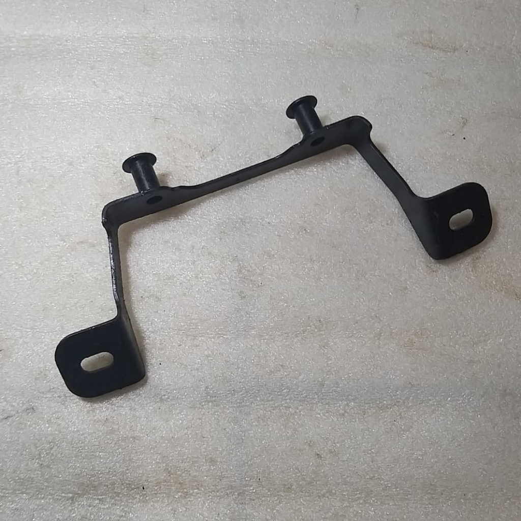 Bracket Plat Nomor Scoopy FI Scoopy ESP Scoopy K2F Genio Braket Dudukan Plat Nomor Original