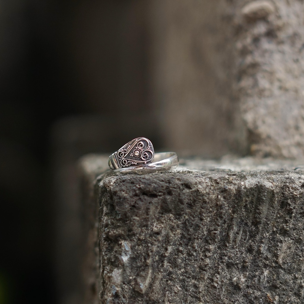 Cincin Ukiran Bali | Perak 925 | Pewrak Bakar | Cincin Wanita