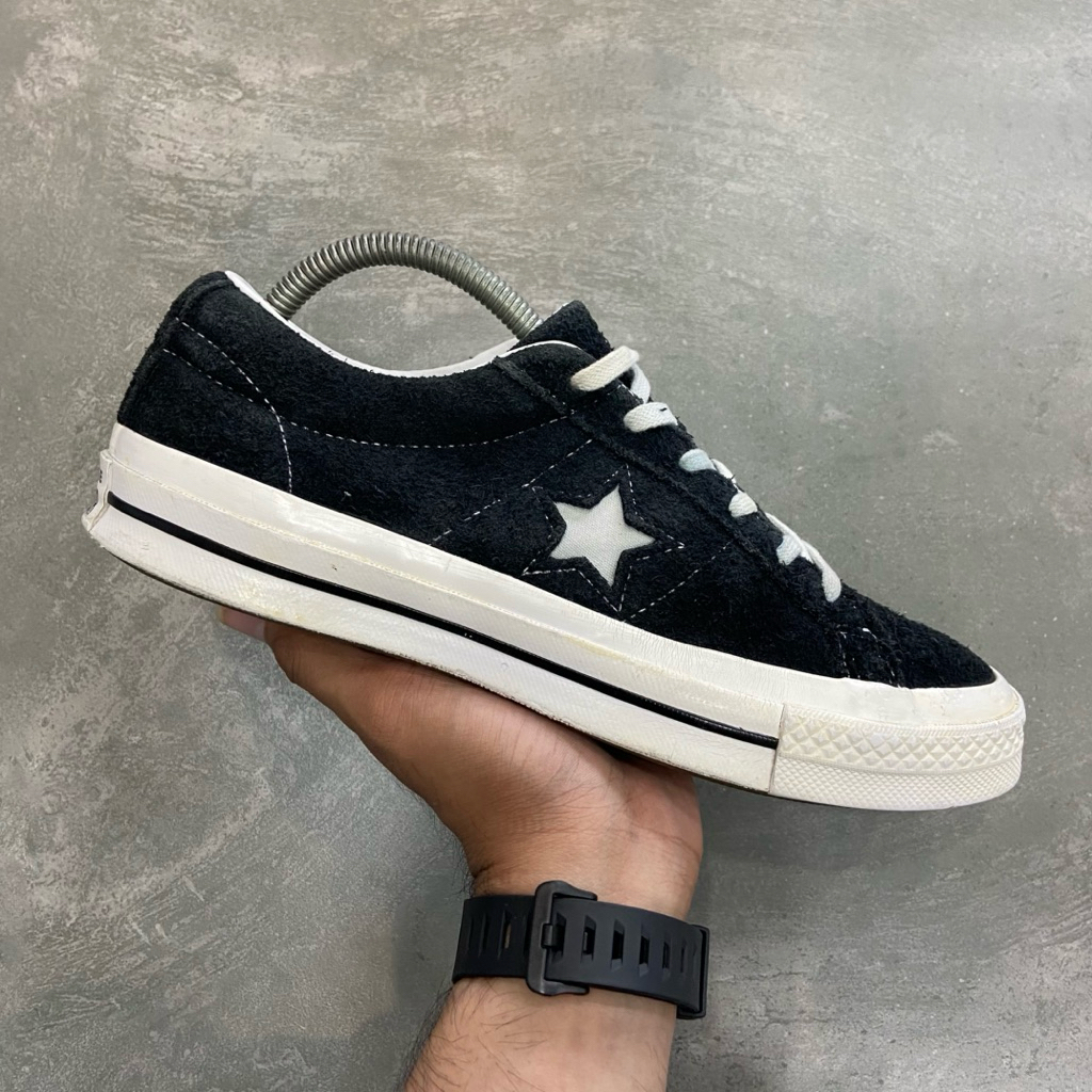 [Size 40] Rare Converse One Star OX Suede Low Black White 2020 (158369C) Second Original. Harga Baru