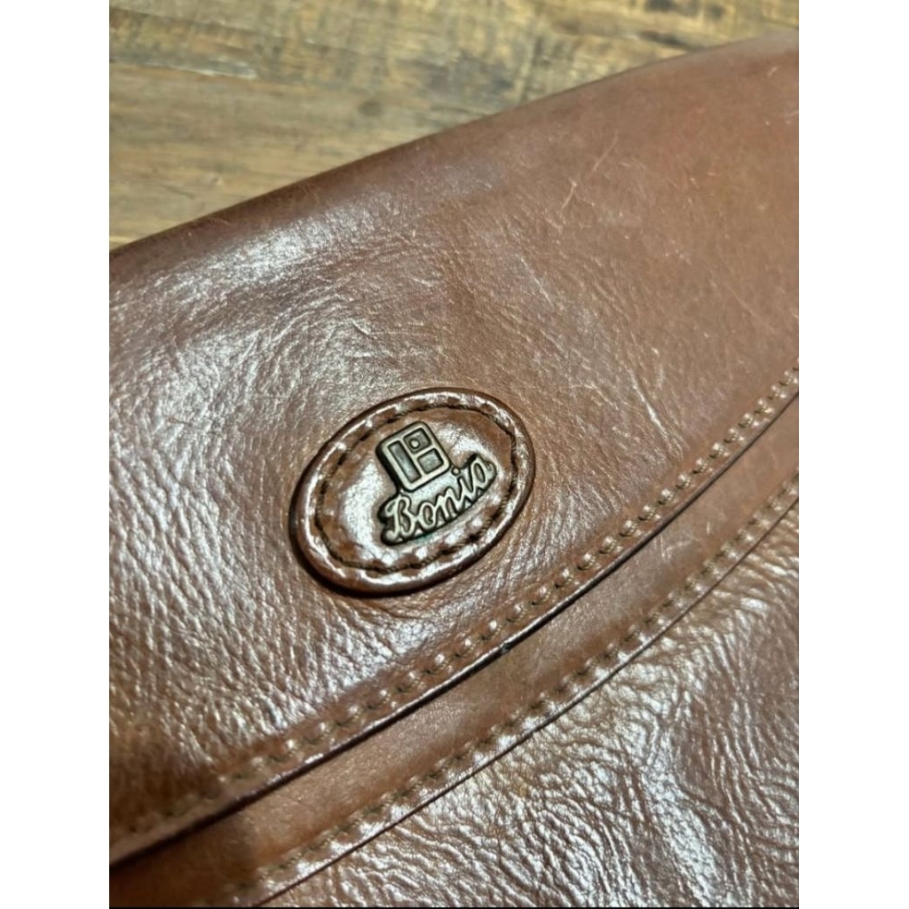 Tas kulit jadul,lawasan.