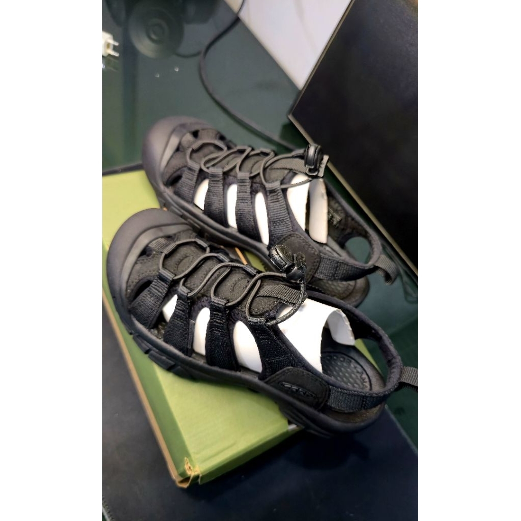 Sepatu Sandal Keen wanita ori