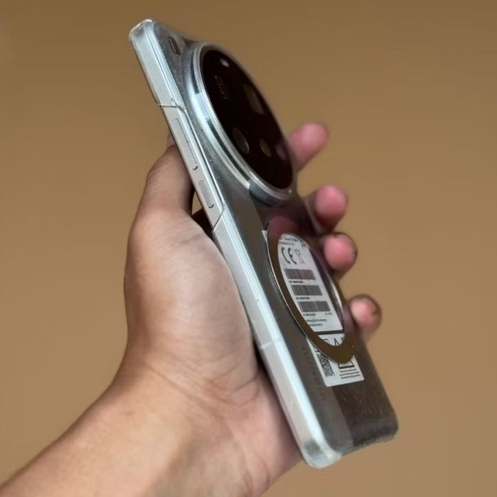 Xiaomi 15 Ultra 1Tb second