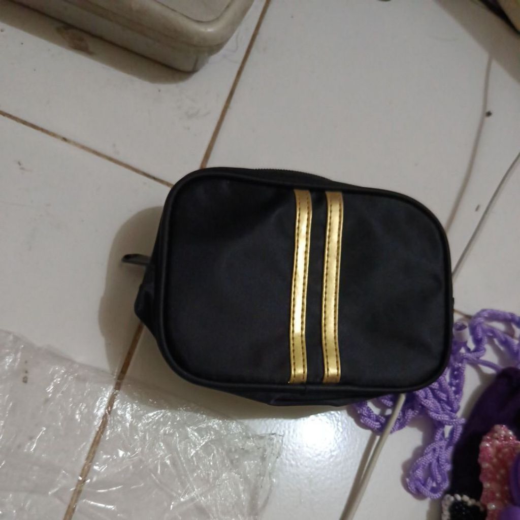 tas makan teh kotak tas pouch coklat kotak batik  tempat makan kecil