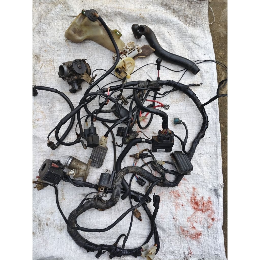 KABEL BODI SET ECU YAMAHA VIXION NEW 2014 ORIGINAL BEKAS COPOTAN