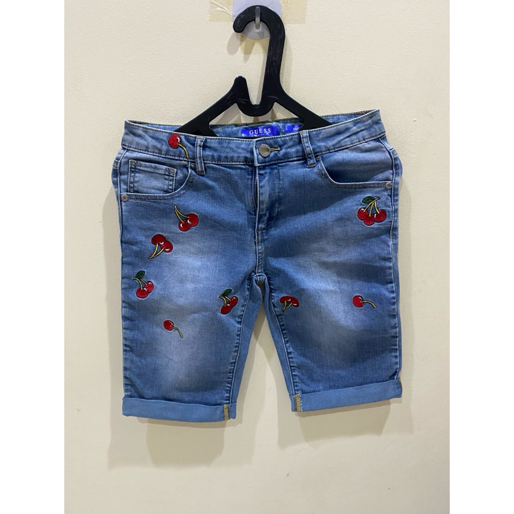 (preloved) celana jeans pendek anak perempuan 3/4 branded guess original cherry bordir