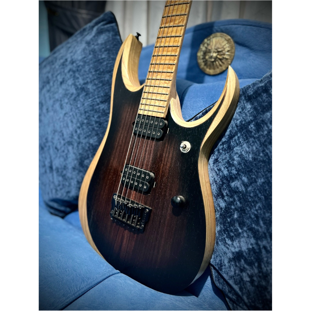 Ibanez RGDIX6MRW Iron Label Original 2nd Like New Gitar Elektrik