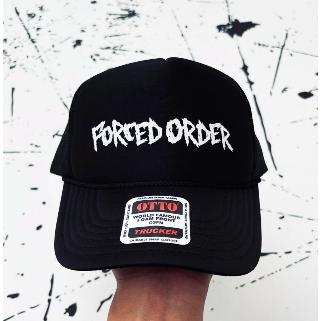 Topi Band Forced Order " Logo " Trucker Hats