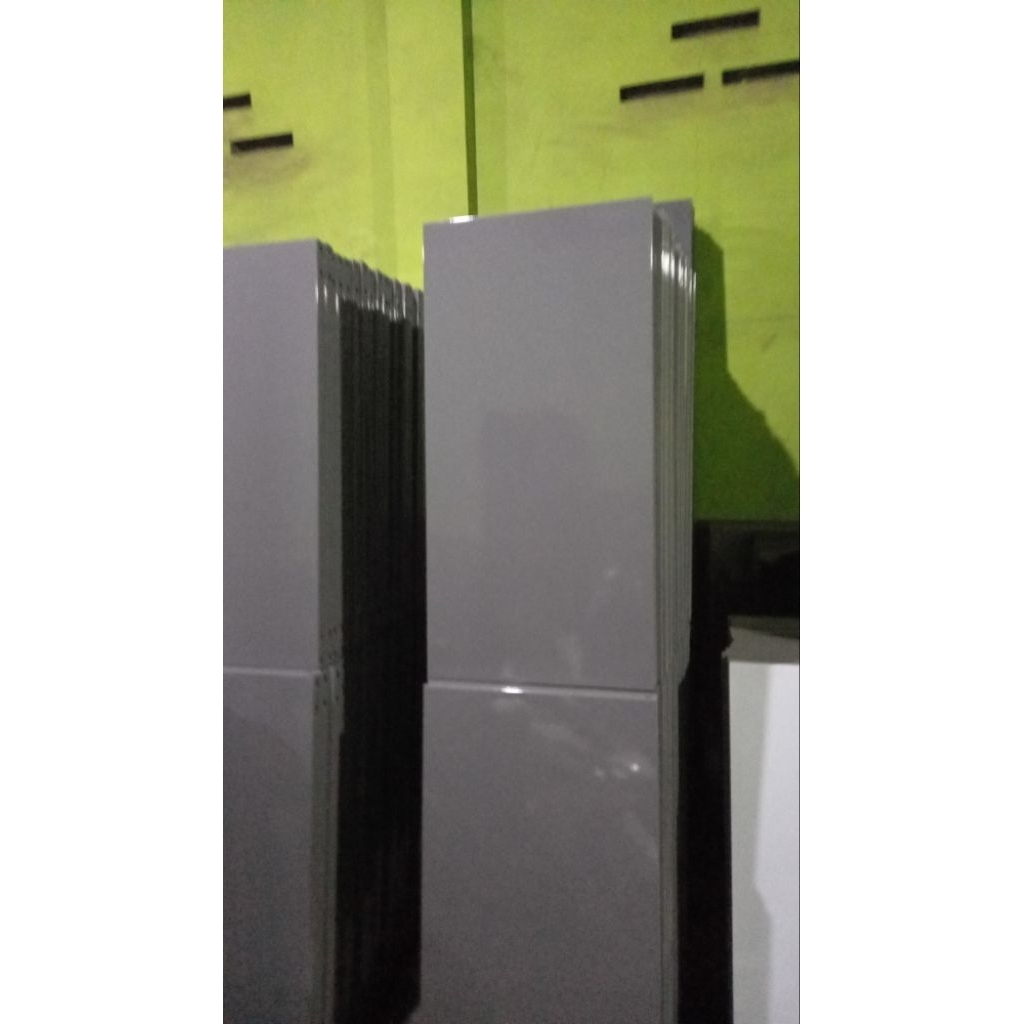 ambalan rak besi siku lobang custom