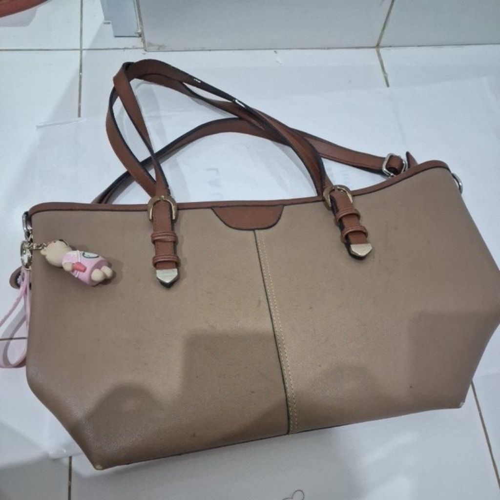 tas Esclona muat laptop