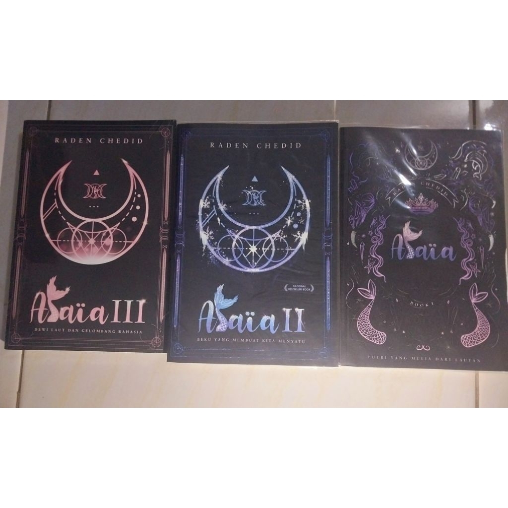 Preloved novel 'Alaia series' penulis "Raden Chedid"