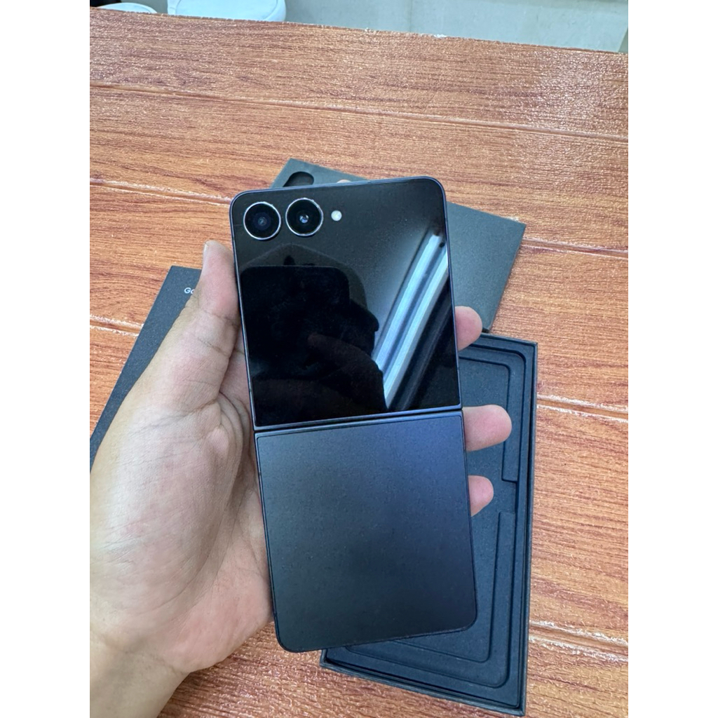 Samsung Galaxy Z flip7 12/512Gb | Z Flip 7 12/512 Bekas second fulset original garansi resmi sein