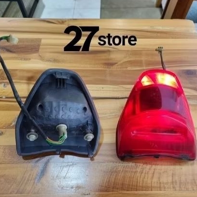 reflektor lampu stop belakang cb verza 150 verza 150 lama original