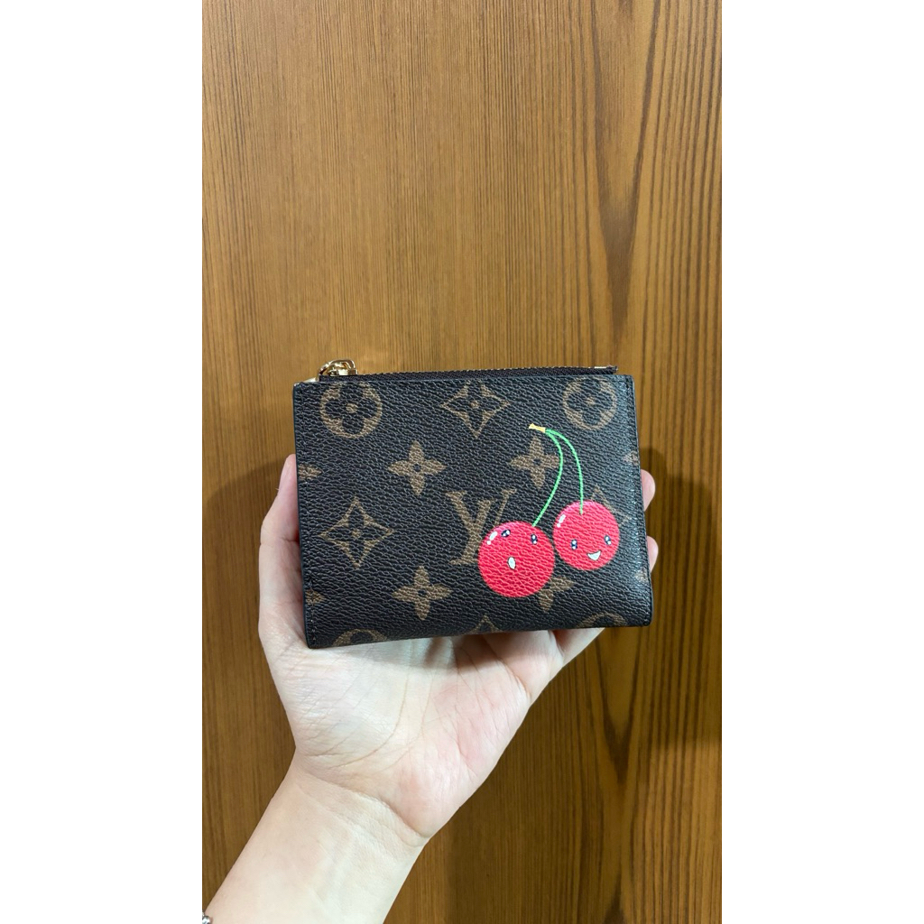 dompet lv